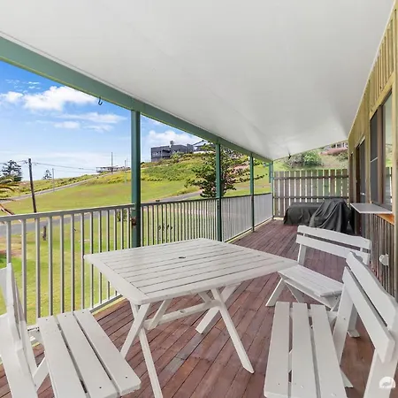 Four Palm'S Villa Emu Park Exterior photo